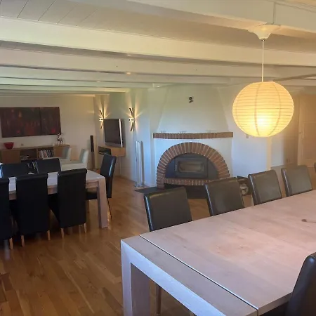 Familieferie Nær Legoland Med Indoor Pool Og Tæt På Villa Egtved