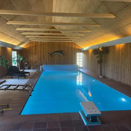 Familieferie Nær Legoland Med Indoor Pool Og Tæt På Villa