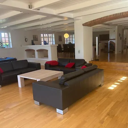 Villa Familieferie Nær Legoland Med Indoor Pool Og Tæt På *