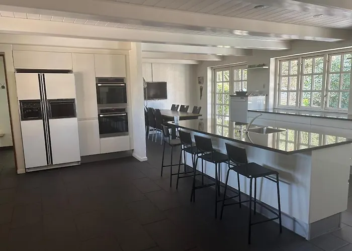 Vila Familieferie Naer Legoland Med Indoor Pool Og Taet Pa *