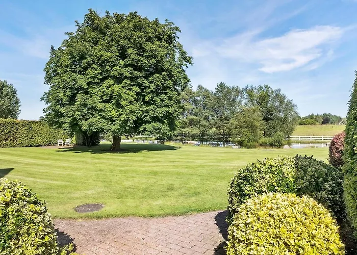 Familieferie Naer Legoland Med Indoor Pool Og Taet Pa Villa