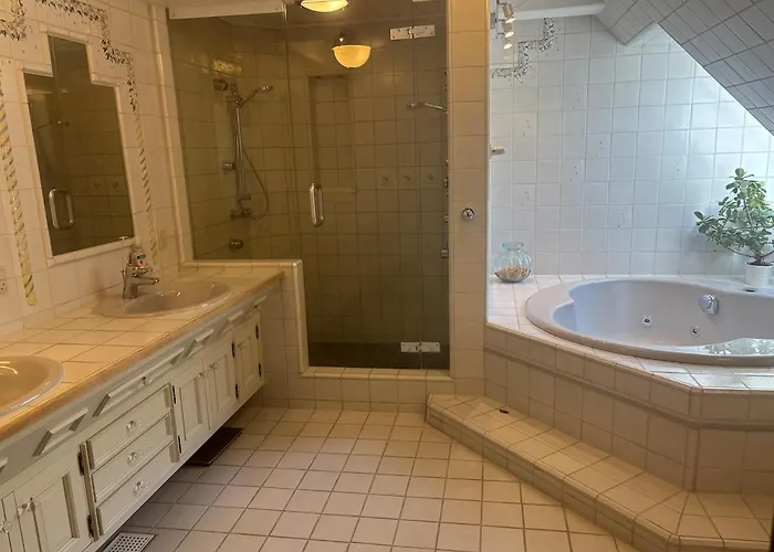 Vila Familieferie Naer Legoland Med Indoor Pool Og Taet Pa *